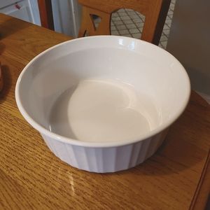 Corning Ware Circular Casserole Baking Dish